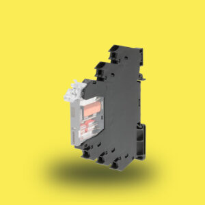 G2RVST500ACDC24BYOMB | Relé delgado con base integrada, 1 contacto inversor, bobina 24 V CA/CC, terminal Push-In Plus de Omron